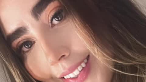 emi_royse online show from October 30, 9:37 pm