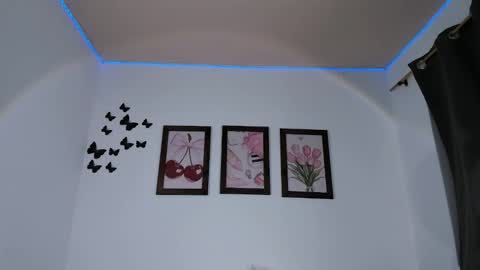 Emily  online show from March 20, 11:09 pm