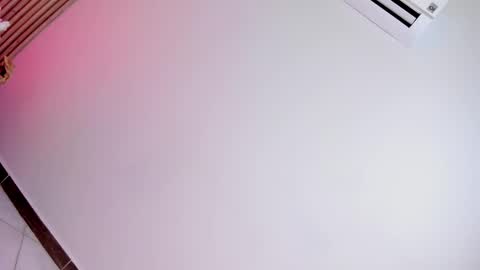 EMILY ROBERTS online show from February 11, 7:41 pm