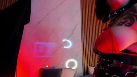   online show from January 20, 8:29 pm