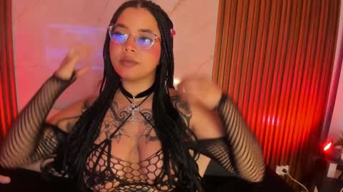   online show from March 10, 12:51 am