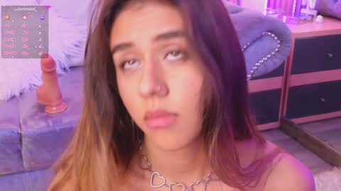 Emily online show from December 11, 7:14 pm