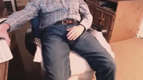 Terrance1st online show from February 4, 3:18 pm