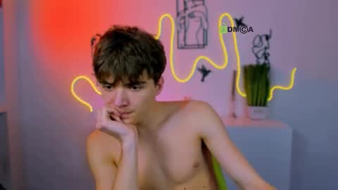 emil_lucky online show from March 8, 2:04 am