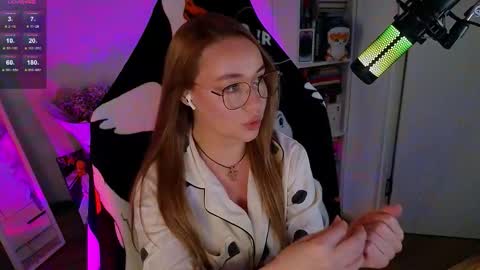 Emili online show from October 12, 11:42 am