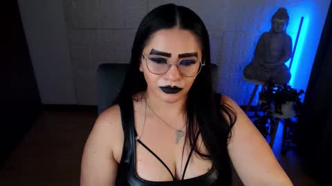 POWERFULL GODDESS EMILI online show from December 19, 4:23 am