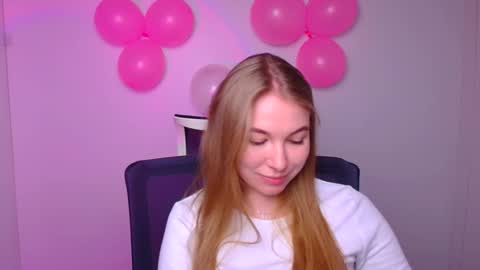 Emilia online show from February 12, 9:10 am