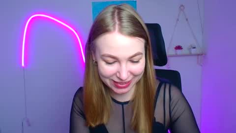 Emilia online show from March 5, 6:31 am