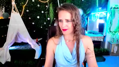 Snapshot of emiliabedy chatting on July 20, 9:12 am Emilia Bedy online show from July 20, 9:12 am