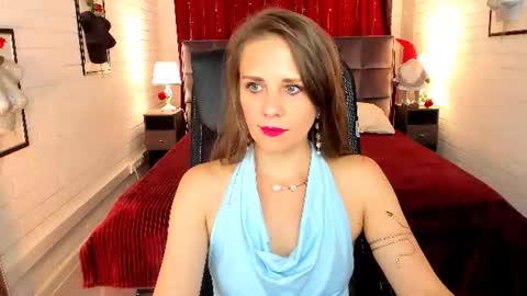 Snapshot of emiliabedy chatting on July 28, 9:15 am Emilia Bedy online show from July 28, 9:15 am