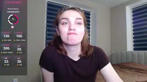 Emi online show from October 23, 10:19 pm