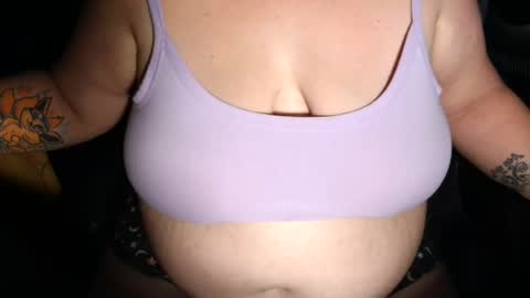emilie foxx online show from July 1, 2:02 am