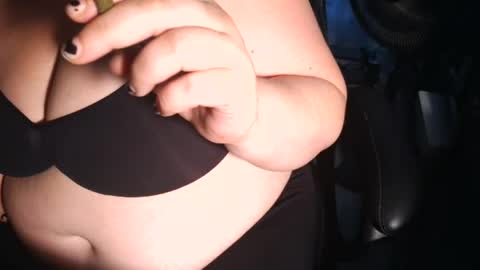 emilie foxx online show from July 30, 7:57 pm