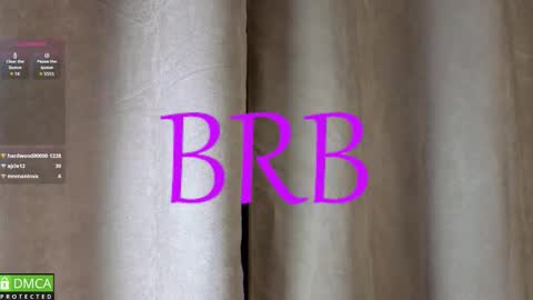 Snapshot of emilielong chatting on January 5, 5:27 pm emilielong online show from January 5, 5:27 pm