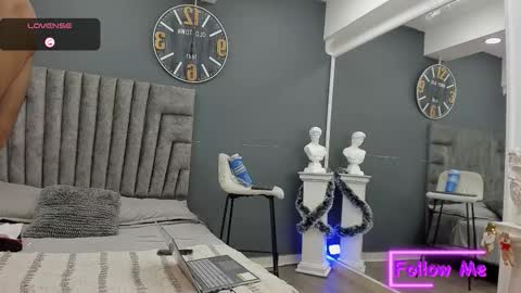 Emilio online show from December 15, 11:36 am