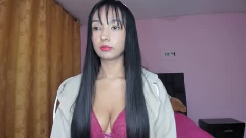 Emily Arango  online show from December 23, 2:42 am