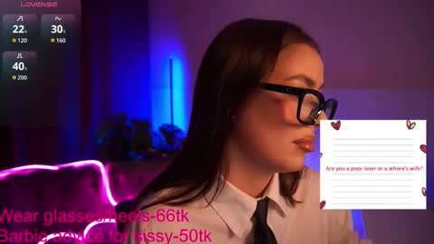  Emiliya  online show from November 18, 12:31 pm