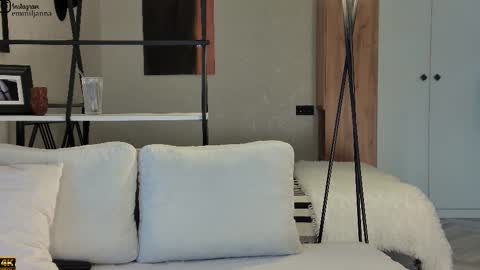 Emiljanna online show from November 5, 2:44 am