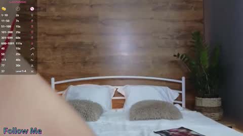 Snapshot of emilly___ chatting on September 13, 7:08 am Emilly online show from September 13, 7:08 am