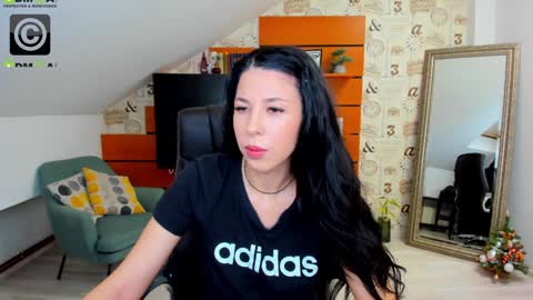 EmillyTaylor online show from December 30, 4:31 am