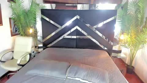 Emily  online show from January 15, 10:42 am