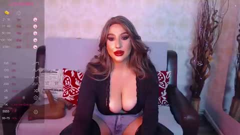 EMY online show from November 12, 6:41 pm