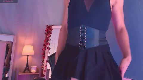 emily_castillo1_ online show from March 4, 5:24 am