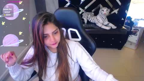 emily_cooper_t online show from September 19, 3:08 am