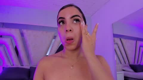 Emily online show from November 30, 11:25 am