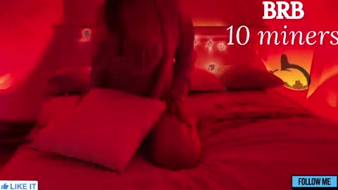 EMILY online show from April 2, 2:09 am