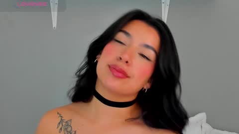 Emily online show from January 14, 5:12 pm