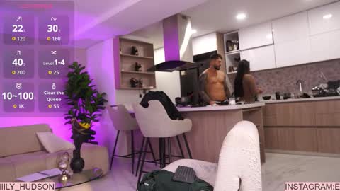 independet model online show from March 25, 3:01 am