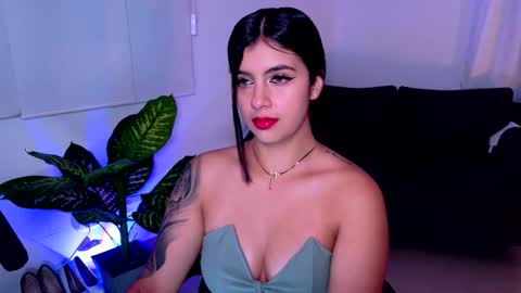 Emily online show from January 9, 11:24 am