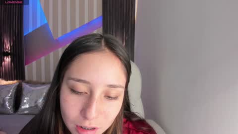 Emily online show from January 25, 4:24 pm