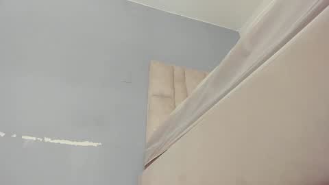 Snapshot of emily_lean_ chatting on December 24, 3:27 am Emi independent model online show from December 24, 3:27 am