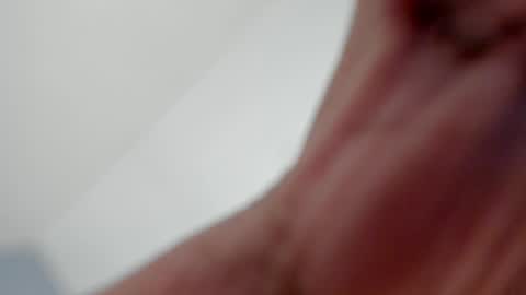 Snapshot of emily_lean_ chatting on January 3, 1:27 am Emi independent model online show from January 3, 1:27 am