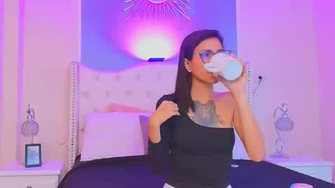 Emily online show from September 27, 12:15 am