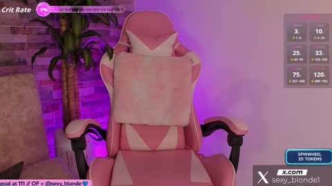 Emily online show from November 4, 10:20 pm