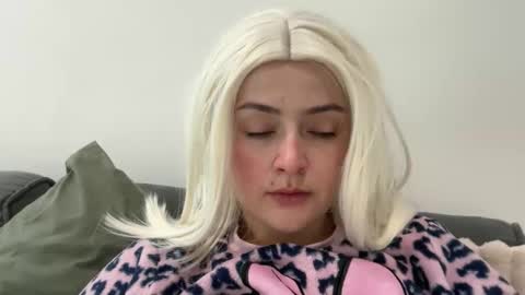 emily_morning_dew online show from November 23, 8:36 am