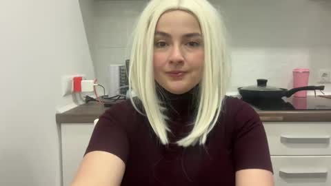 emily_morning_dew online show from February 2, 10:03 am