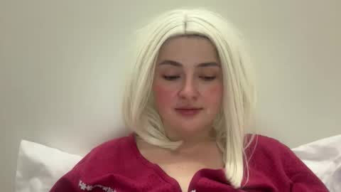 emily_morning_dew online show from February 5, 10:47 pm