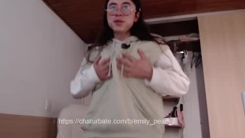 emily_pearl_ online show from February 20, 7:52 pm