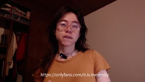 emily_pearl_ online show from September 23, 7:44 am