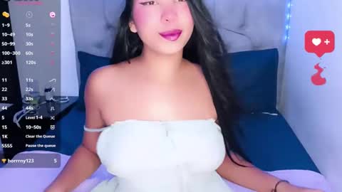 Snapshot of emily_rosse9 chatting on January 10, 1:18 am emily_rosse9 online show from January 10, 1:18 am