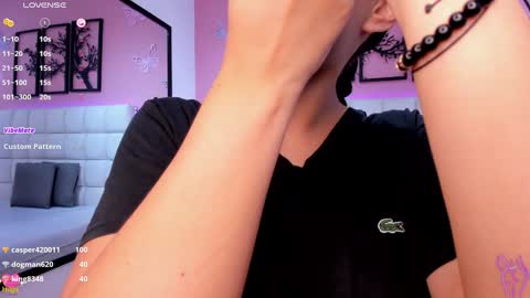 Snapshot of emily_roux chatting on January 10, 9:13 am  EMILY  online show from January 10, 9:13 am