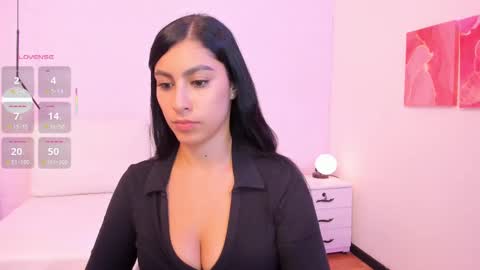 Snapshot of emily_roux chatting on September 10, 1:27 am  EMILY  online show from September 10, 1:27 am