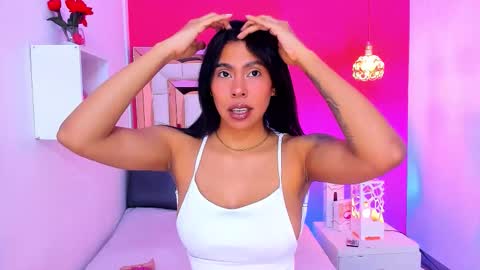 Snapshot of emily_sexy3 chatting on September 13, 11:32 am Emily online show from September 13, 11:32 am