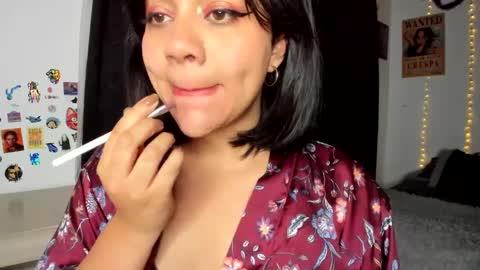 Snapshot of emily_vader chatting on December 15, 2:30 am emily_vader online show from December 15, 2:30 am