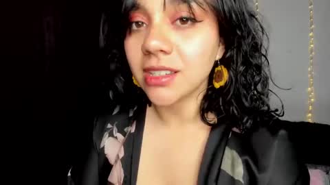 Snapshot of emily_vader chatting on February 27, 3:14 am emily_vader online show from February 27, 3:14 am