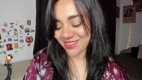 Snapshot of emily_vader chatting on November 15, 12:52 am emily_vader online show from November 15, 12:52 am